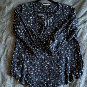 Hinge navy blue print v-neck blouse